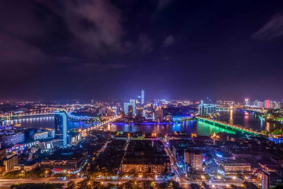 柳州城中体育园效果图,柳州体育中心2022