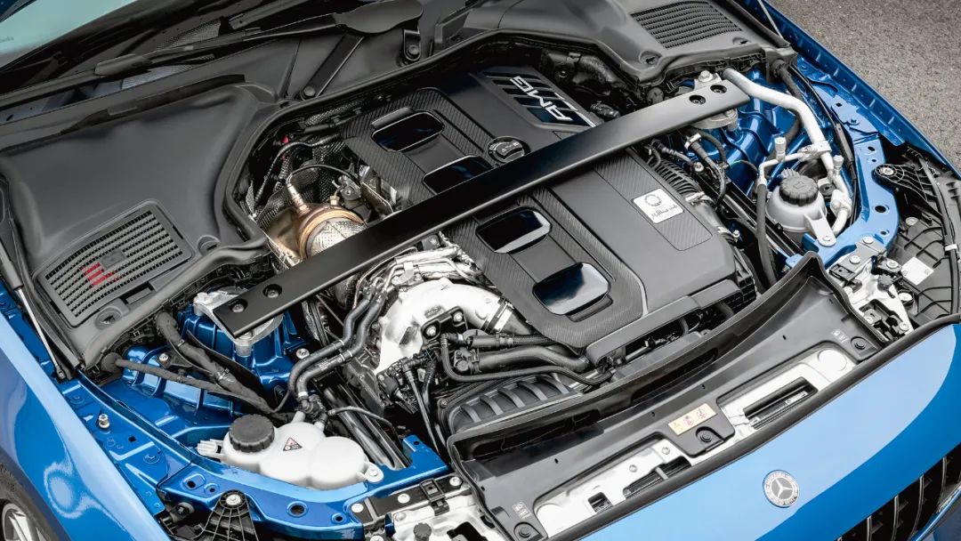 全新一代amgc43曝光,性能炸裂双门四座实拍amgc43轿跑