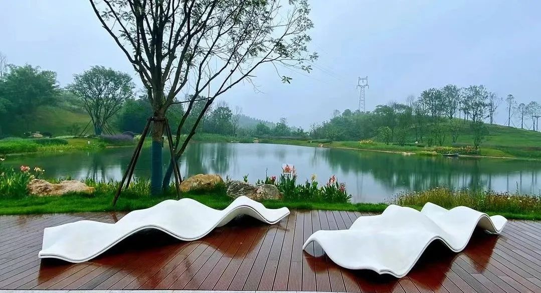 国内首个3D打印的可居住建筑交付，50小时建成！