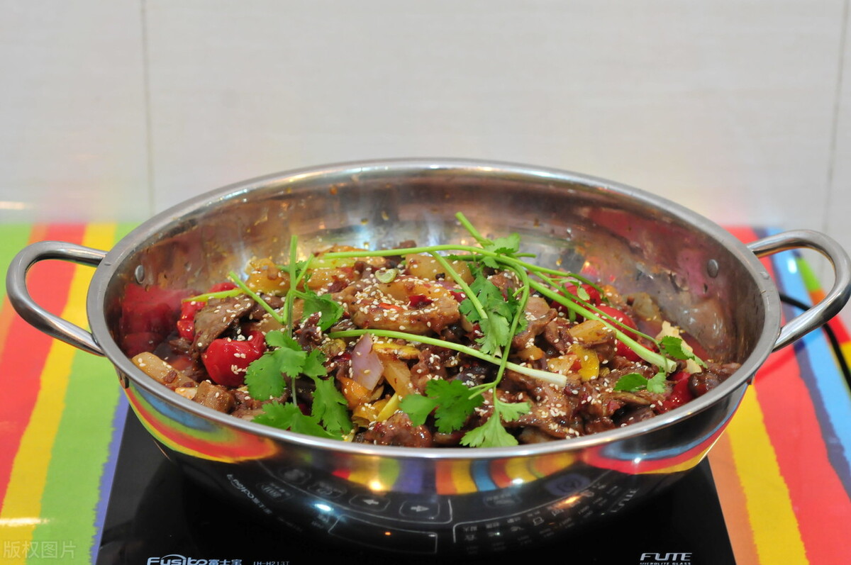 成都和重庆为什么老是吵架,重庆和成都之争叫什么