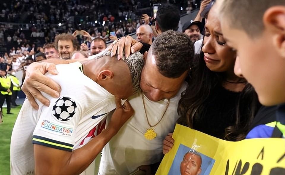 巴西里沙利松现况,巴西球员沙利松