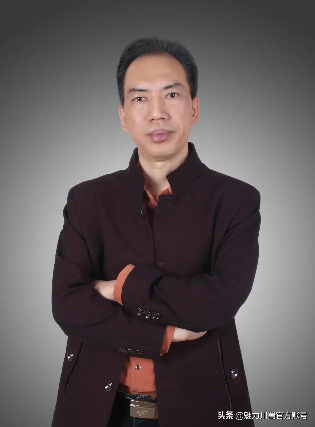 绵阳外国语学校李俊老师,绵阳外国语学校历史老师