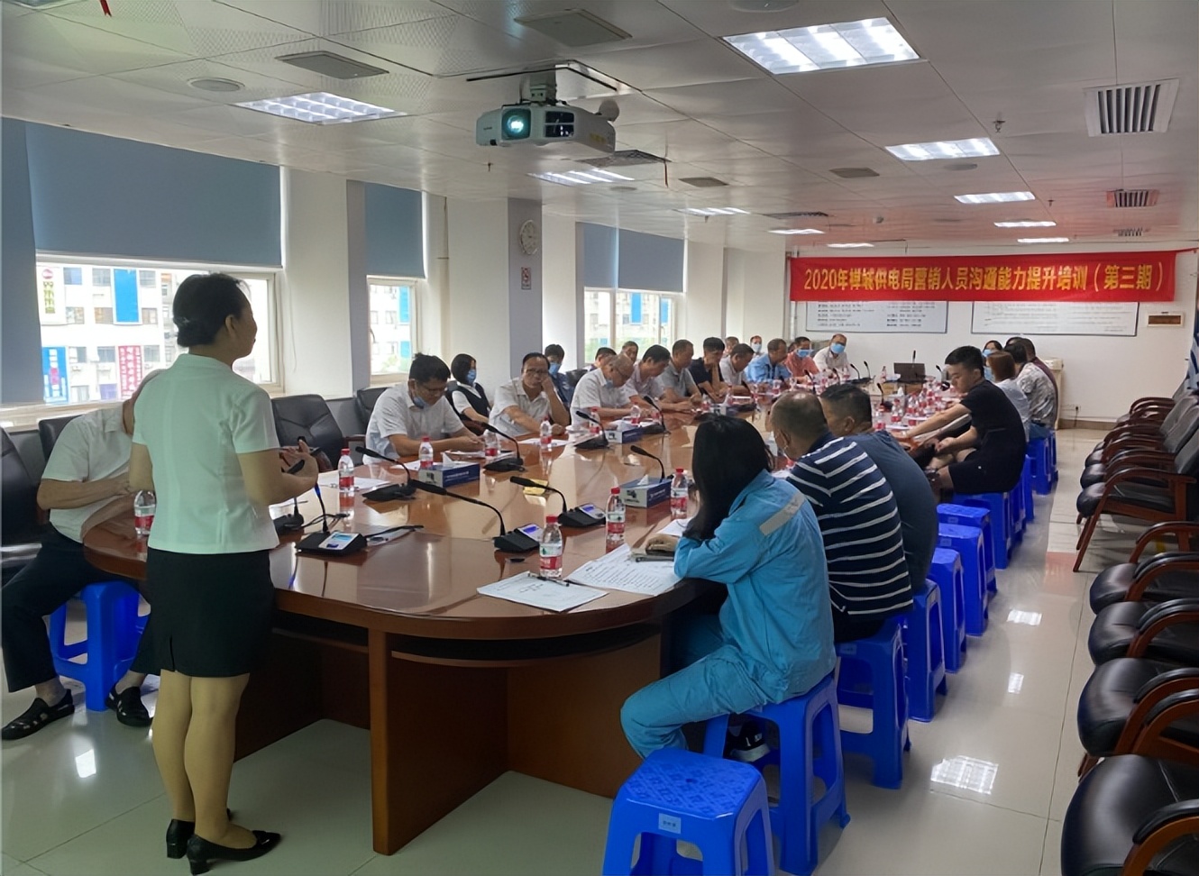 如何做好青年员工的职业生涯规划,对新员工职业生涯规划建议