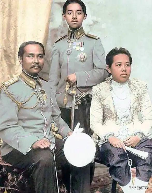 泰国历史上最伟大的国王究竟是谁？1941年12月21日泰国加入轴心国