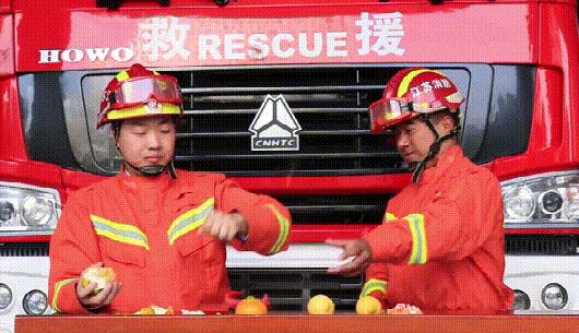 橘子怎么给孩子吃,橘子还是橙子