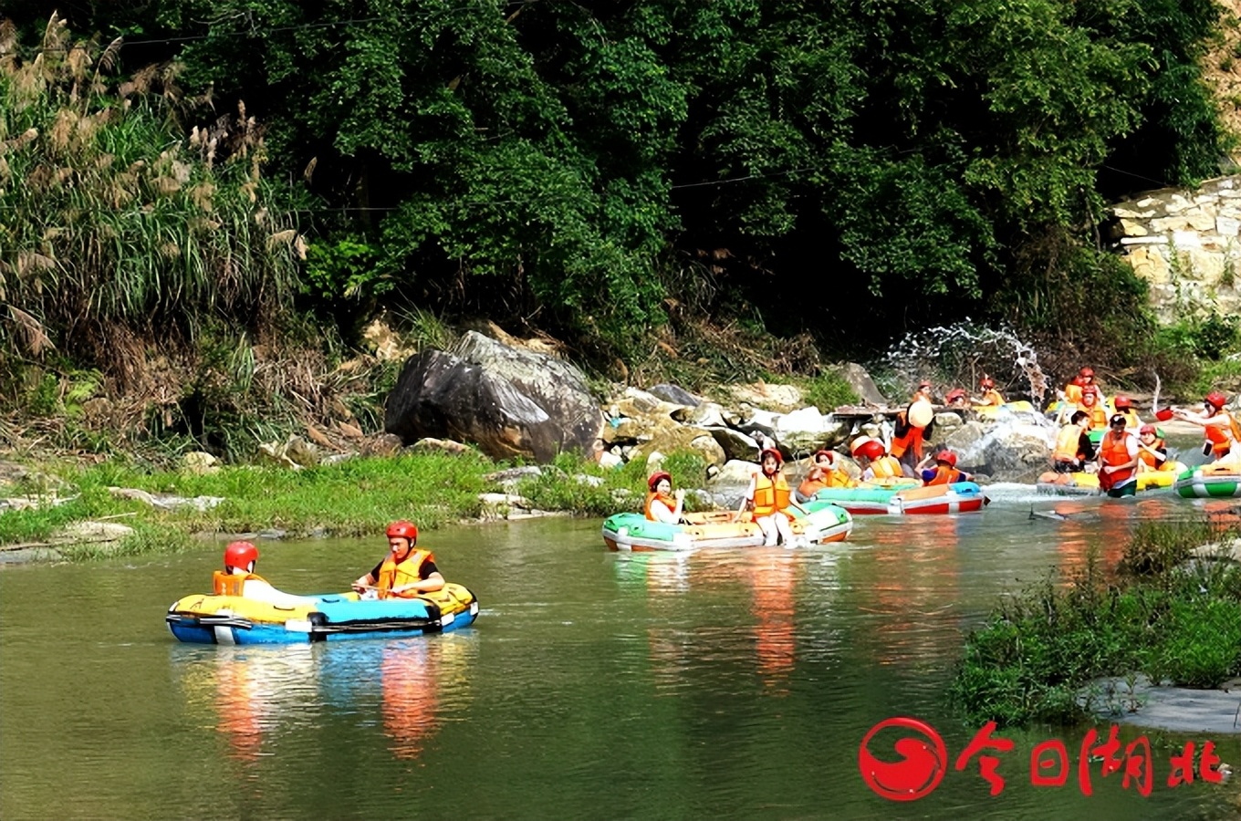 湖北英山毕升漂流门票团购,浠水毕升漂流