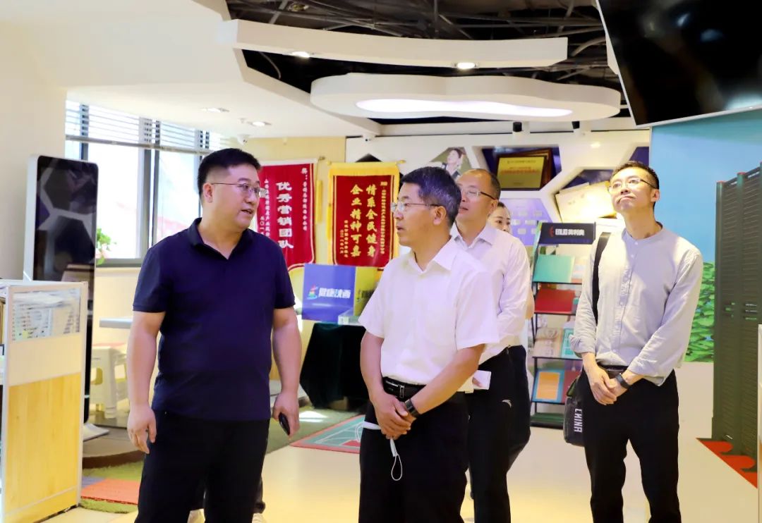 西安体育学院到洒金桥,西安体育学院街访