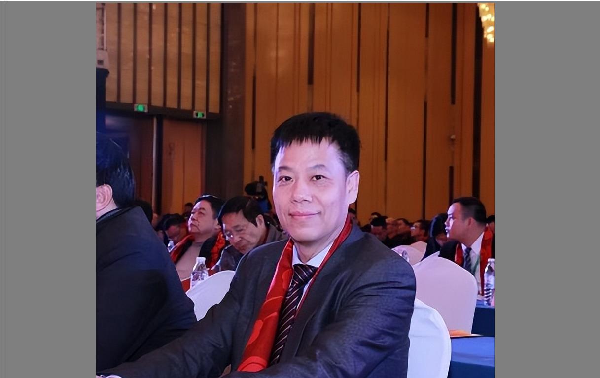 晨光是如何打败真彩的,晨光为什么能打败真彩