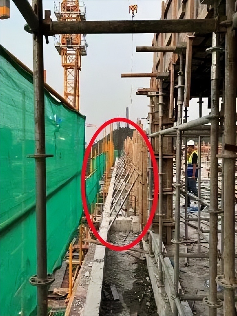 脚手架工程隐患识别图集,脚手架工程安全隐患图片讲解