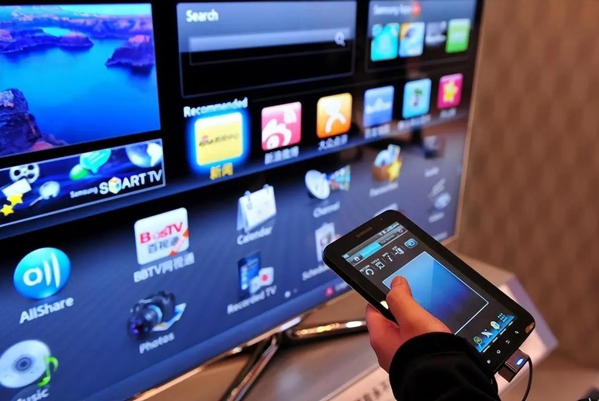 不充钱连新闻联播都看不了？人民日报发文，撕下电视厂商的遮羞布