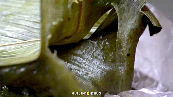 桂林最好吃的7家艾叶粑小店!1元起1个!每一口都是春天的味道!