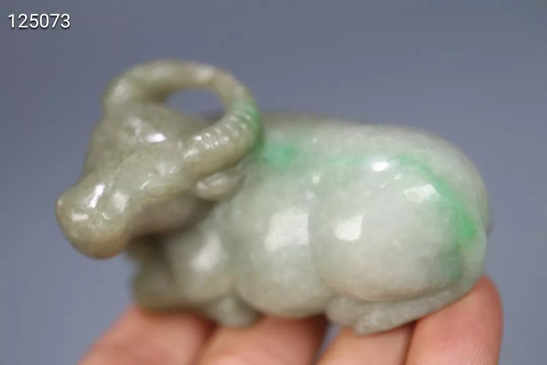 清代翡翠鱼摆件,清代翡翠老虎的摆件