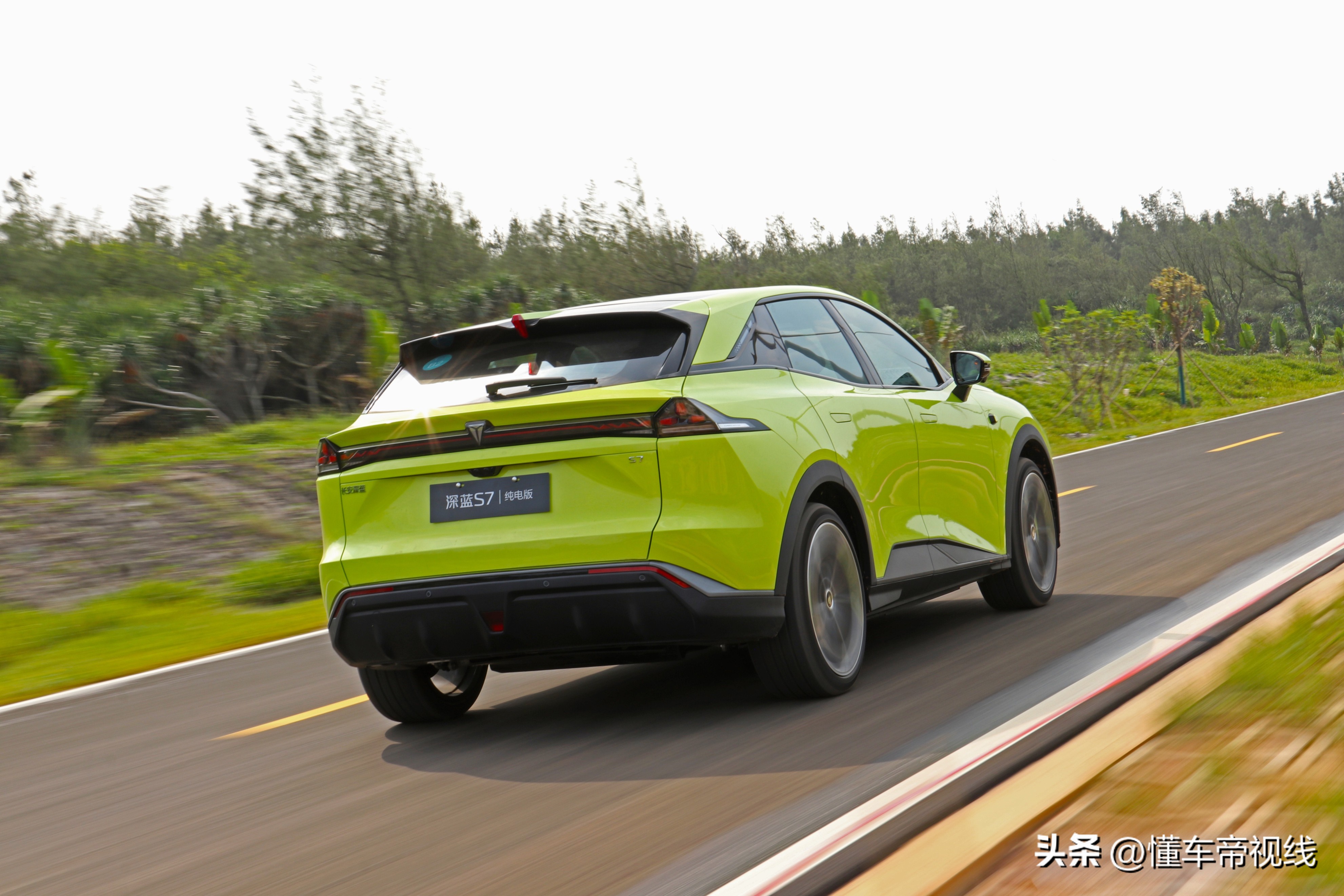 长安深蓝s7pk新零跑c10,长安深蓝s7多少秒破百