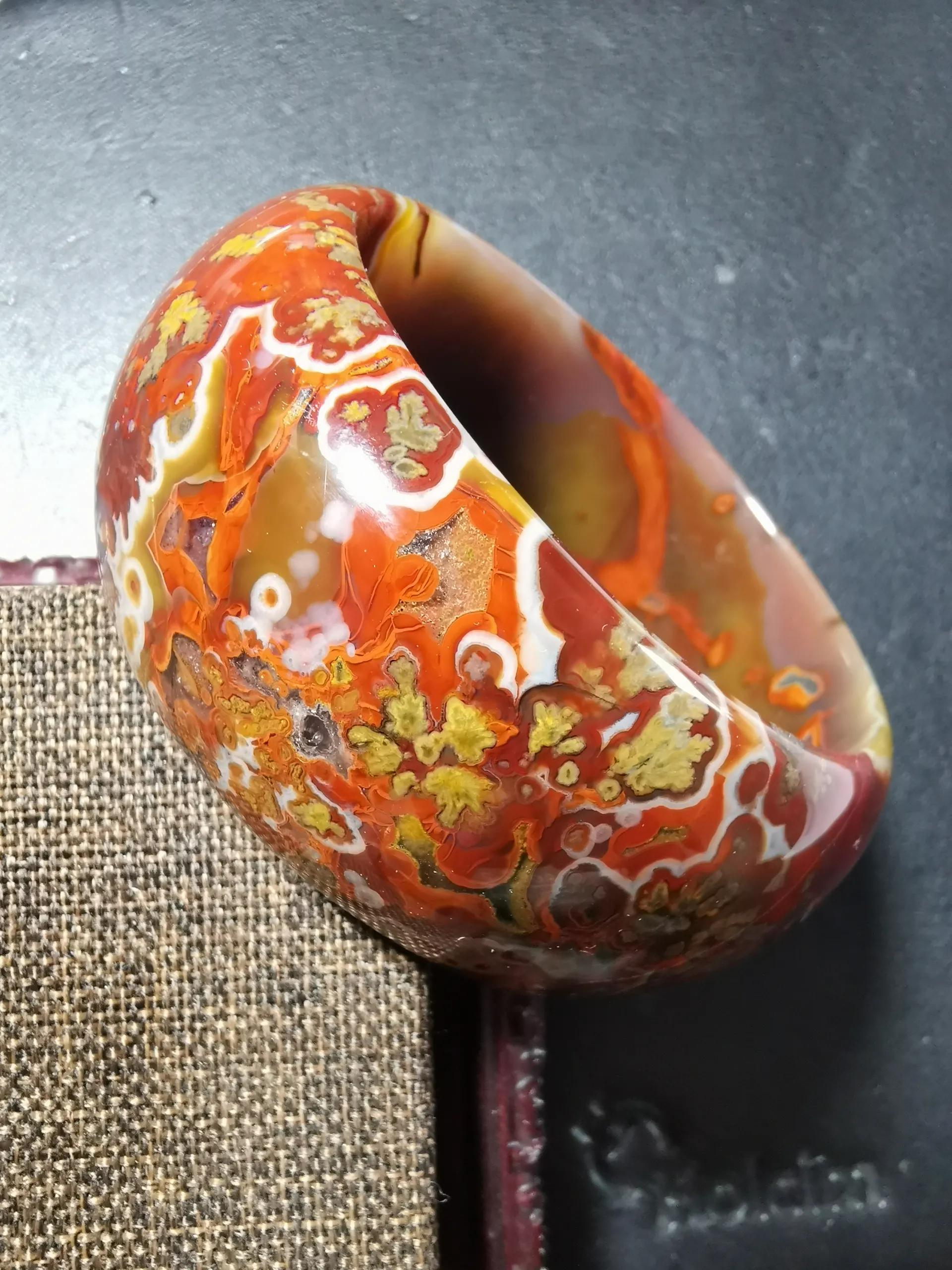 战国红红玛瑙手镯值多少钱,河北宣化战国红玛瑙手镯