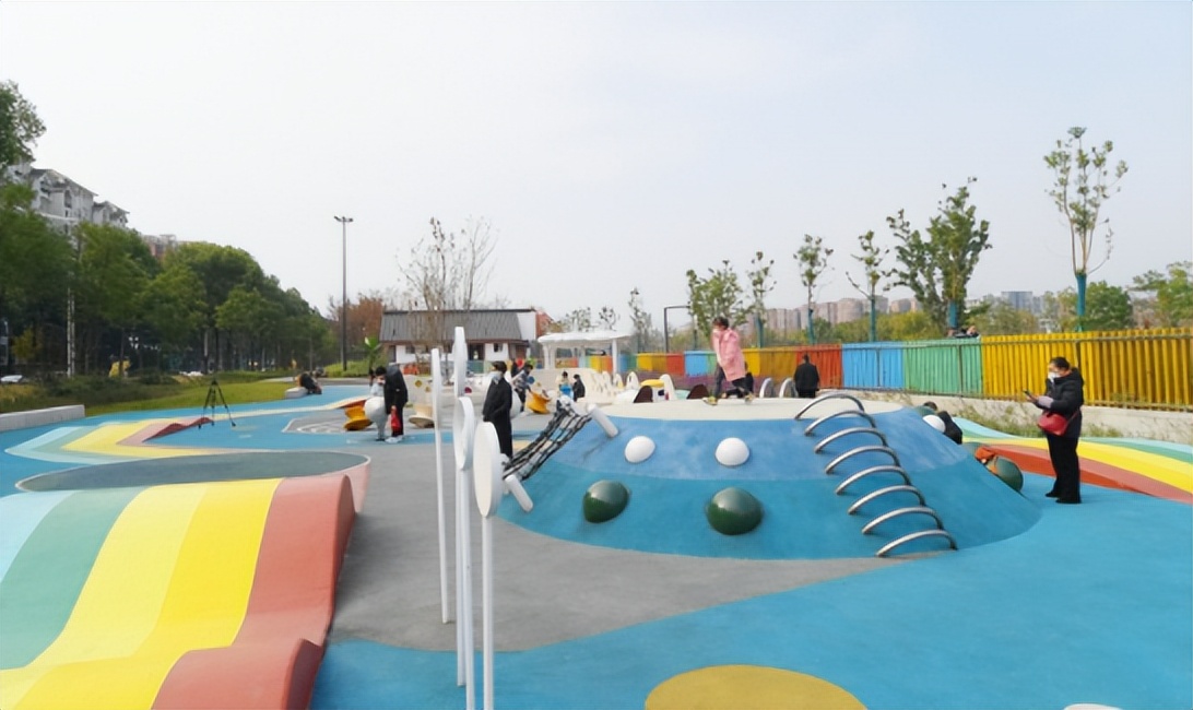 空港中央公园跳跳游乐园,跳跳云室内儿童乐园