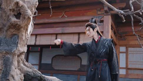 长月烬明仿妆怎么弄,长月烬明无滤镜妆容