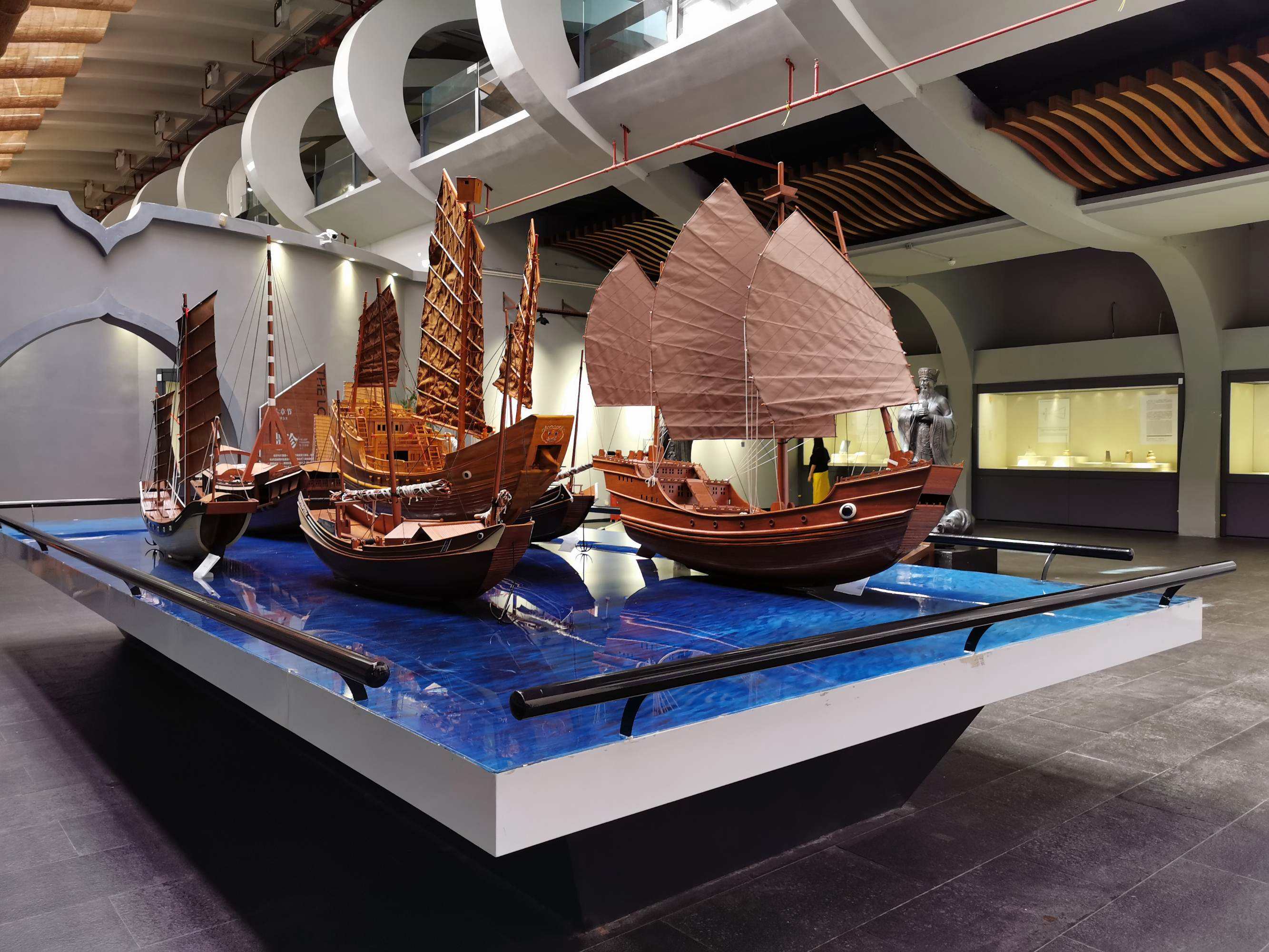 分析宋代海外贸易发达的表现,谈谈宋代海外贸易兴盛的原因