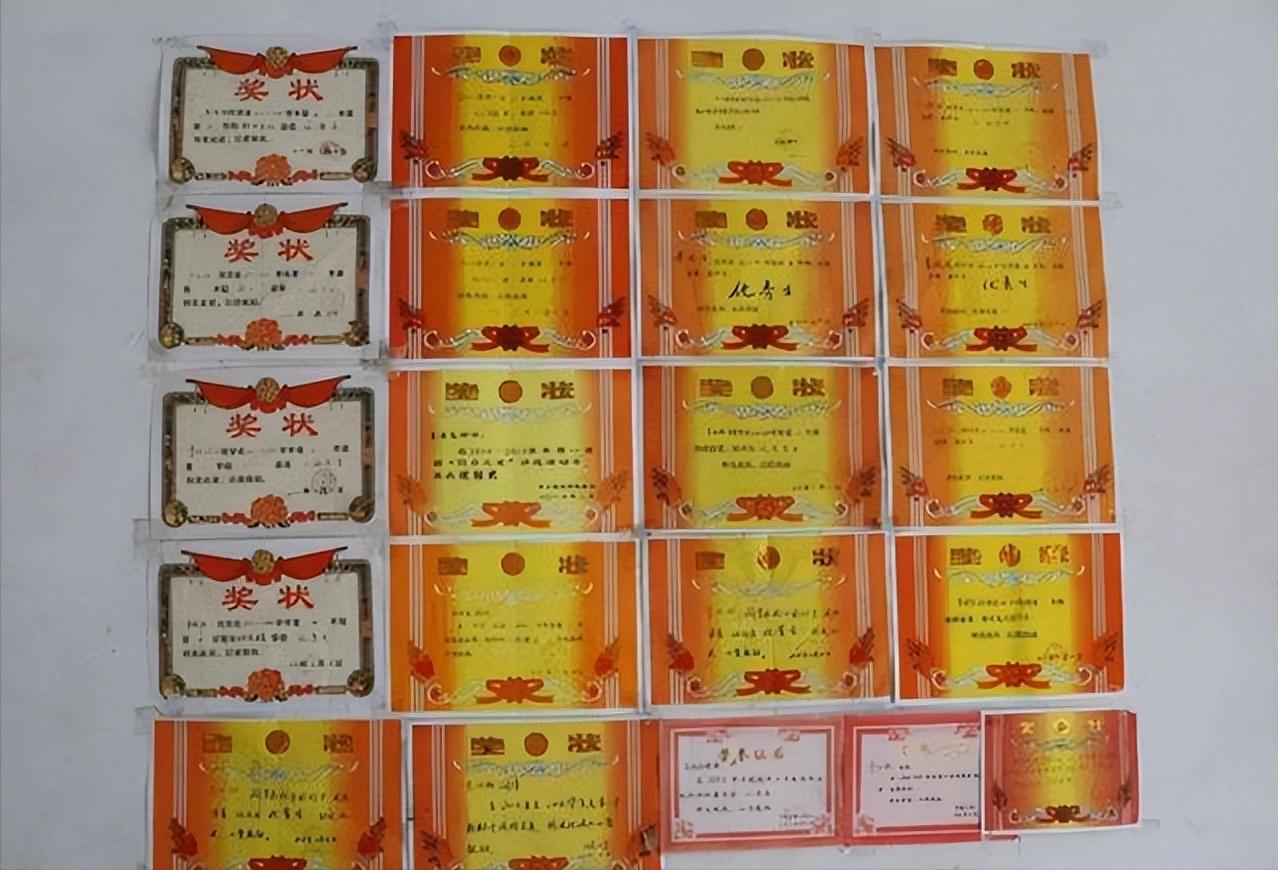 孩子三观正不正取决于父母的教育,三观不正的孩子该怎么教育