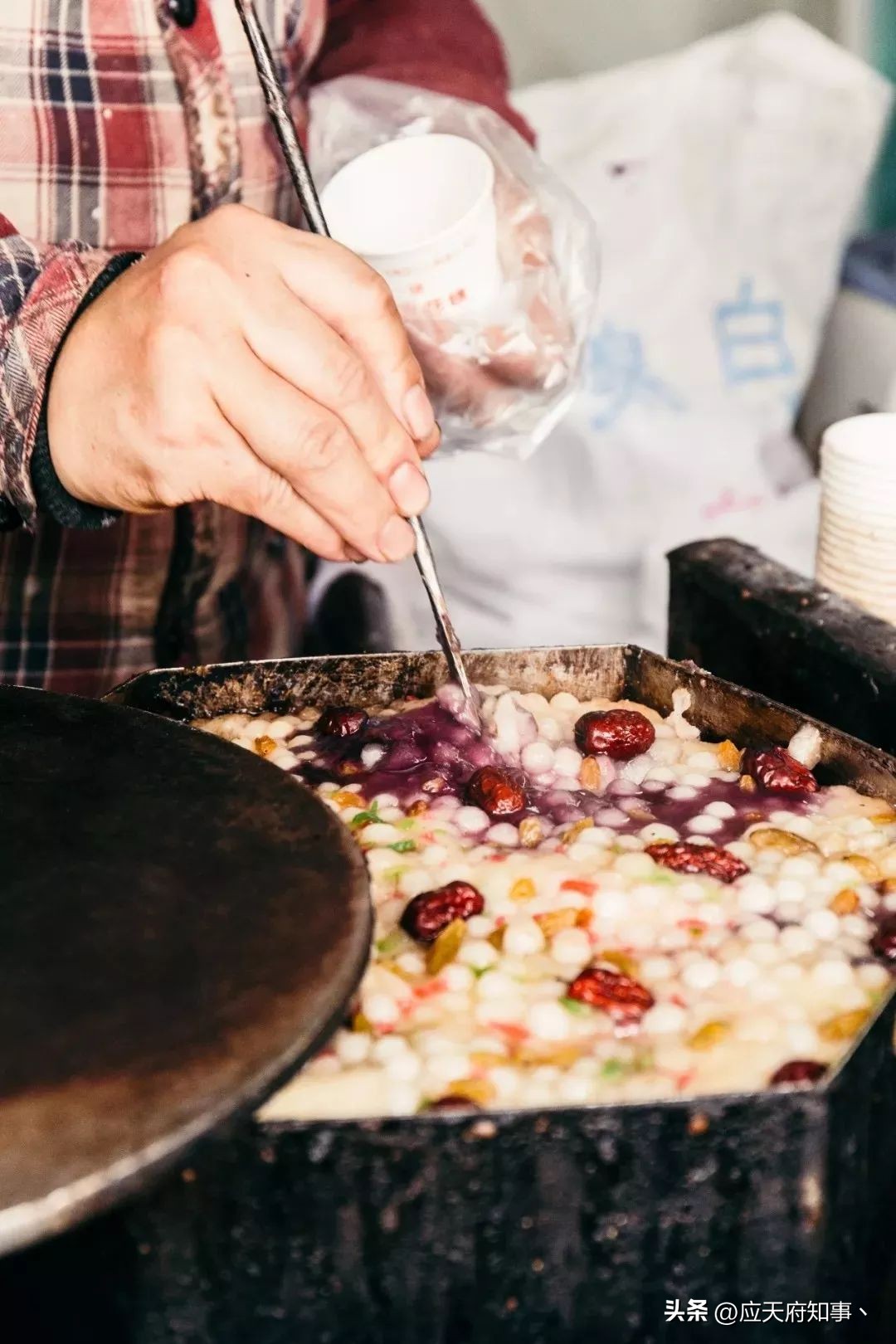 南京梅花糕白色用什么做的,关于南京梅花糕的介绍
