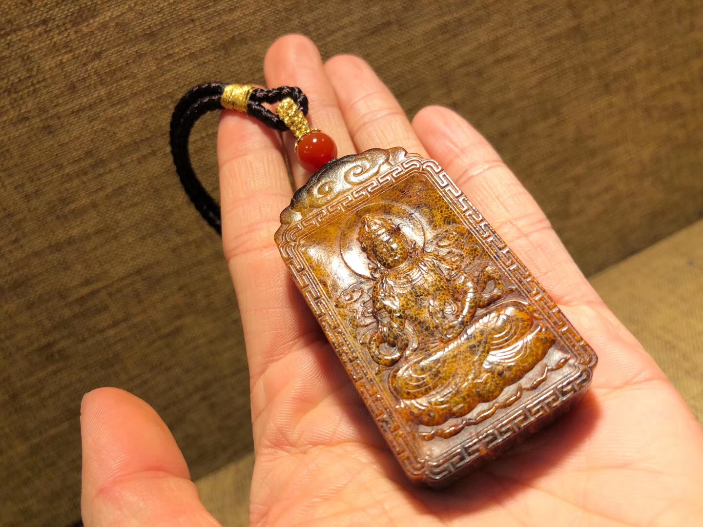 喝什么酒用犀角杯,犀角杯配白酒