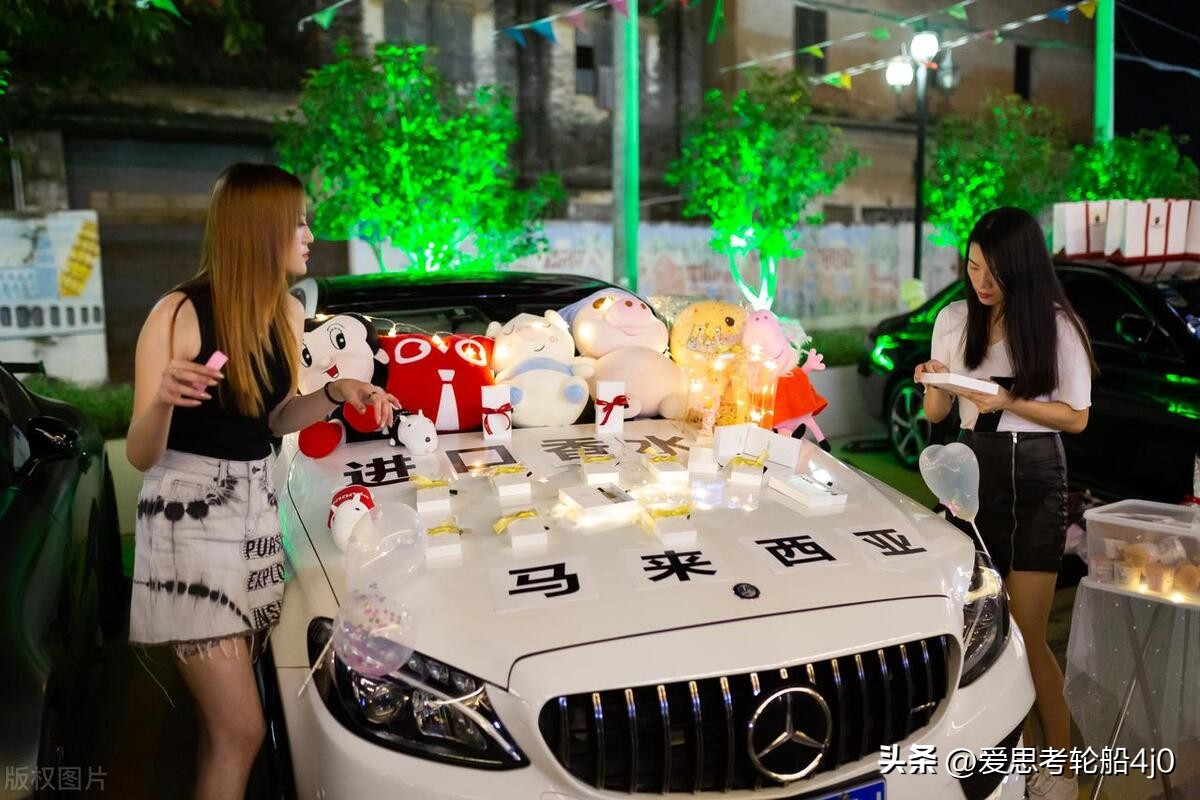 摆摊卖玩具一个月挣多少钱,摆摊卖玩具一年能挣多少钱