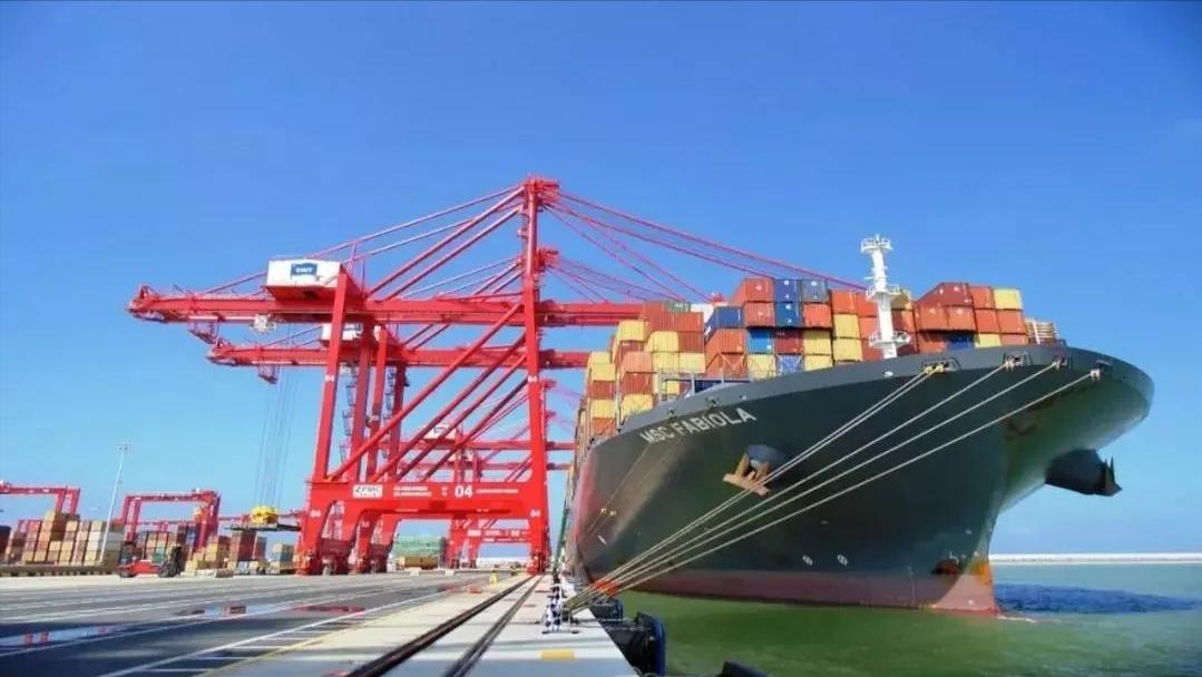 斯里兰卡请中国建造城市，并赠送20万平方领土，为何印度极力反对