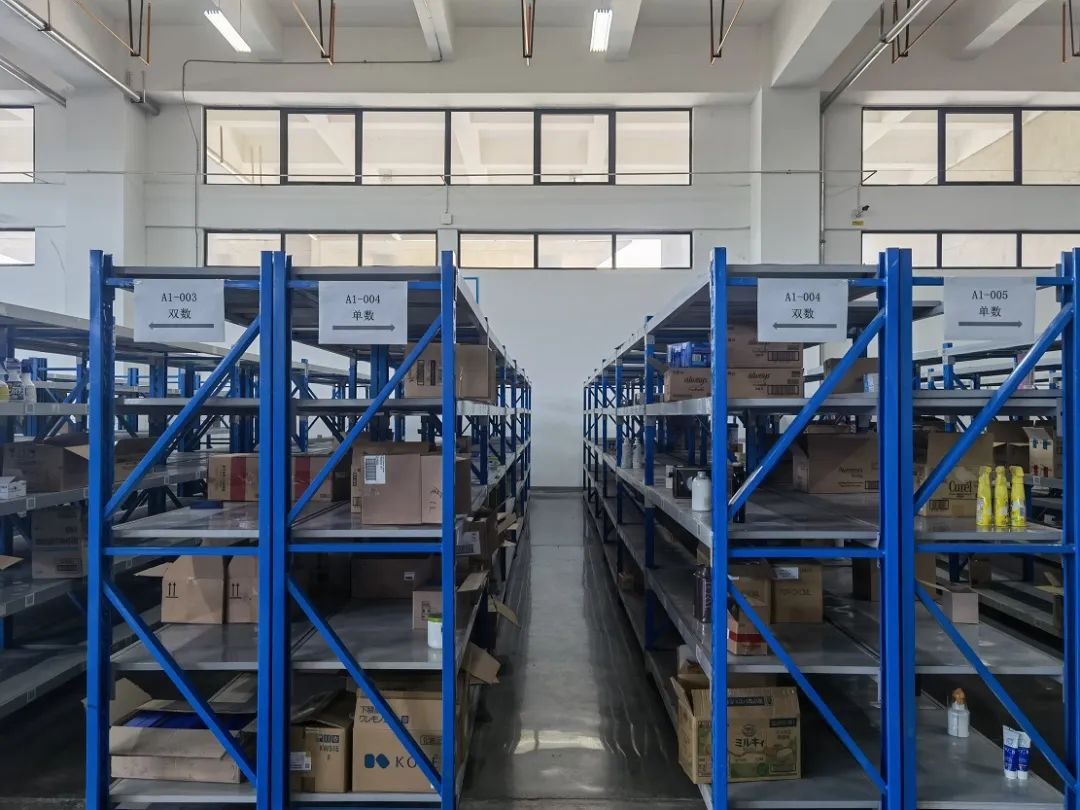 西安中欧班列长安号,长安号中欧班列西安港务区