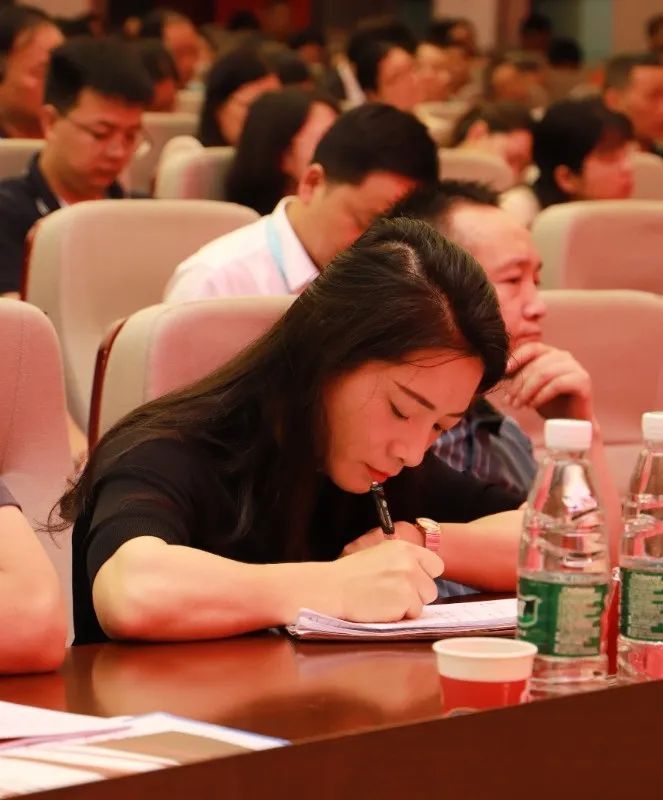 风向标教育创新发展研讨会,风向标科技怎么样