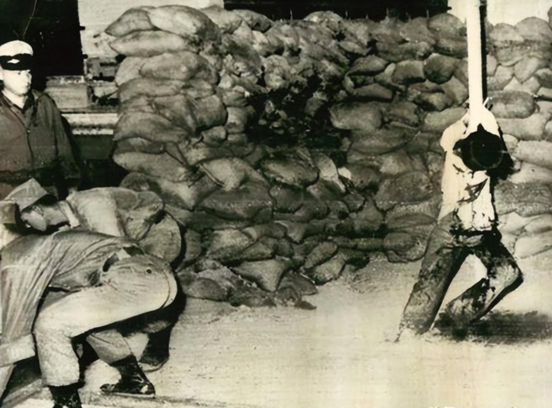 【晚清*楼青**秘影】媚态撩人，丰乳肥臀，女子风姿再现！