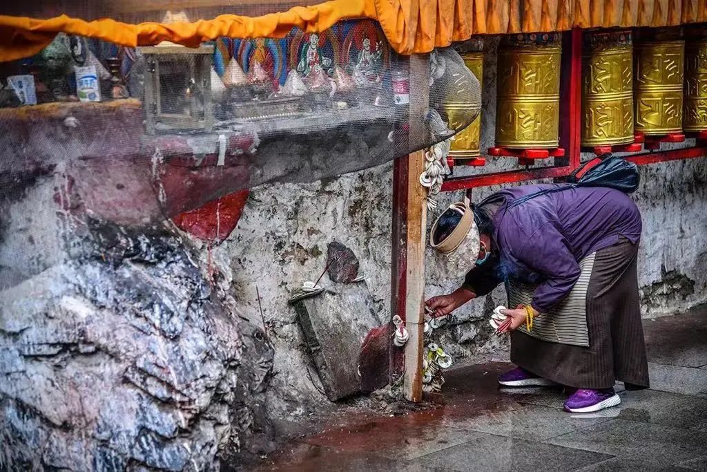 7月24日|浓浓援藏情，沪藏一家亲珠穆朗玛峰、扎什伦布寺9日“上海-日喀则”援藏旅游包机活动