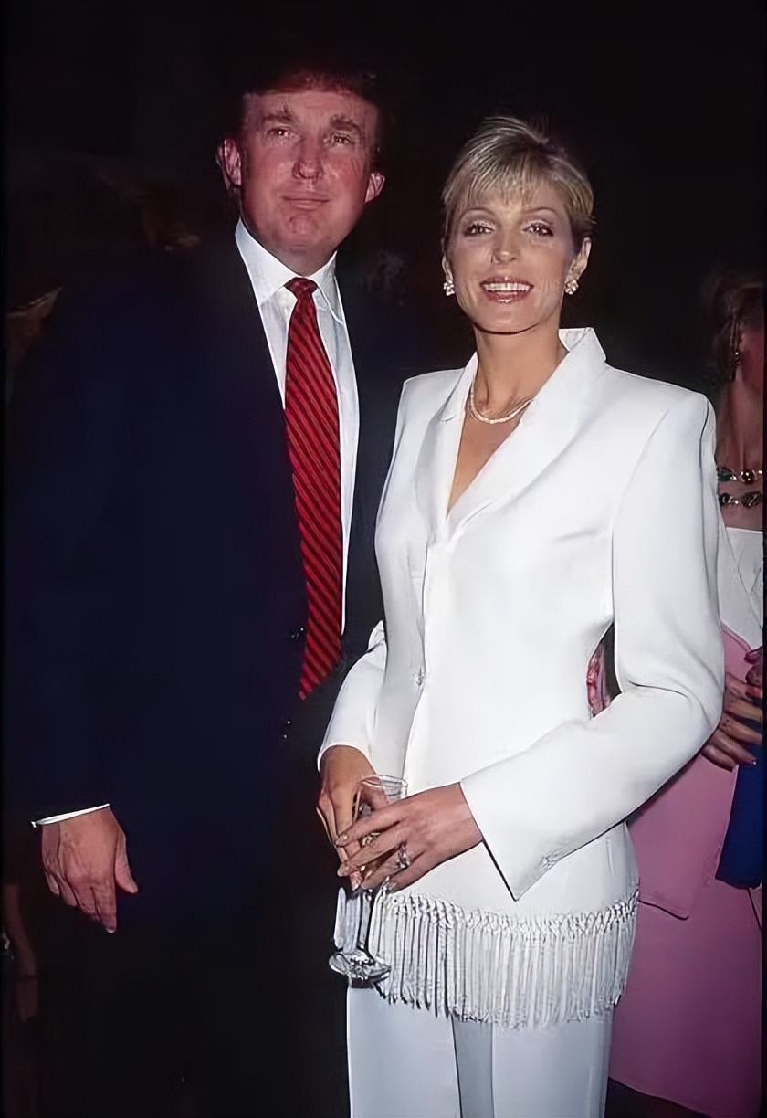 豪门启示录||两任前妻两种驭夫术，做阿尔法大富豪太太有胜者么？