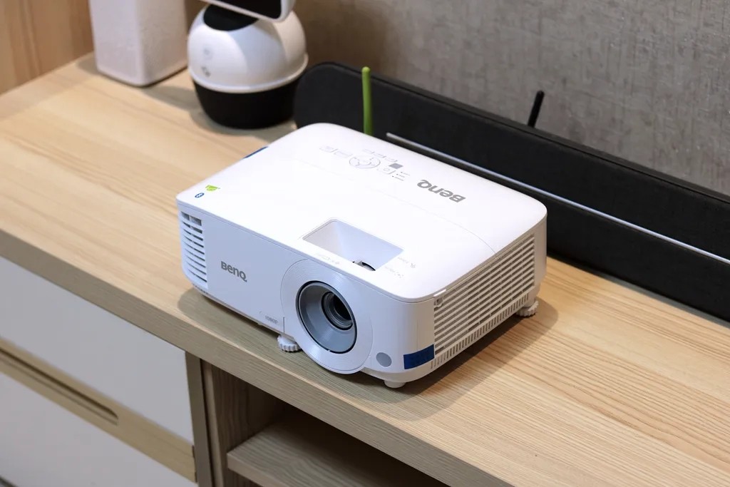 激光投影电视选购攻略图解,投影仪激光电视液晶电视如何选