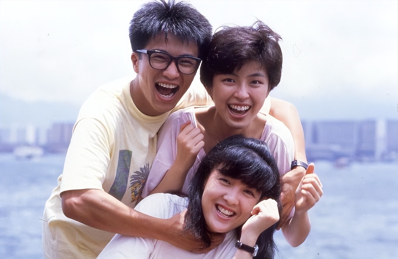 周慧敏被称第一代玉女掌门,玉女掌门周慧敏93年的歌