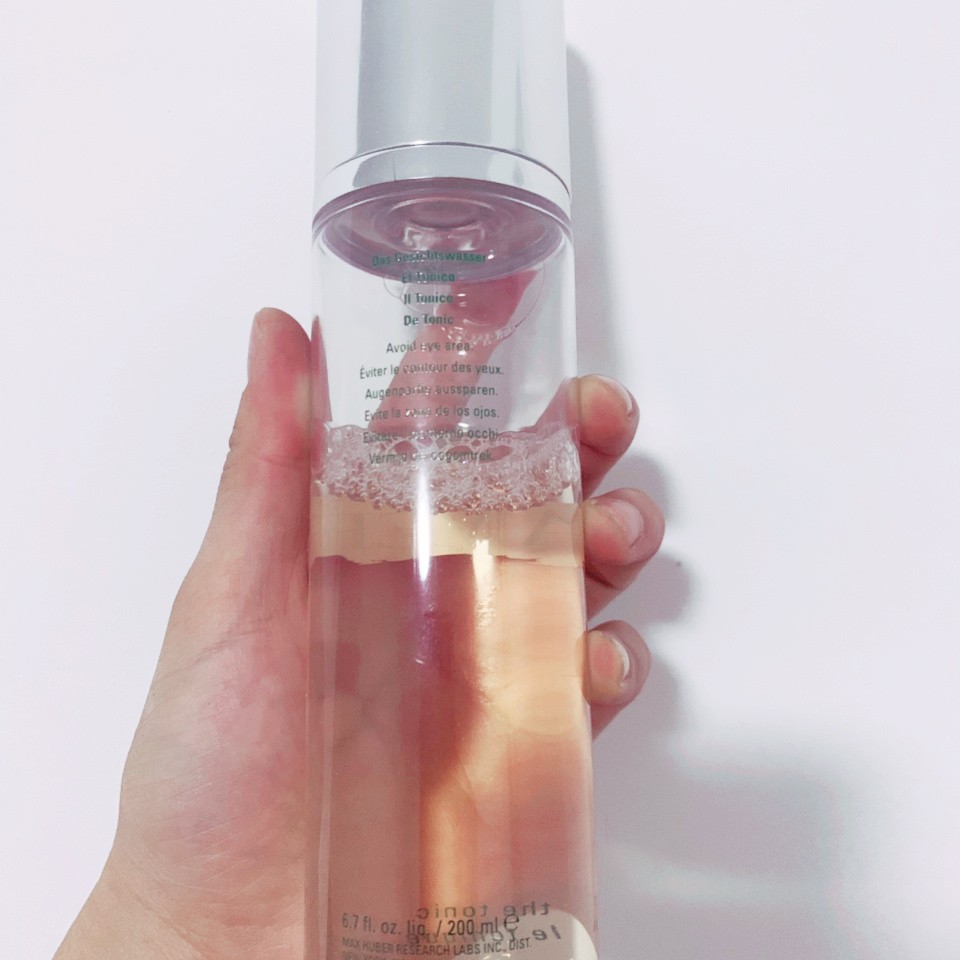 非常好用的一款爽肤水高效补水的,清爽不油腻美白的爽肤水推荐一下