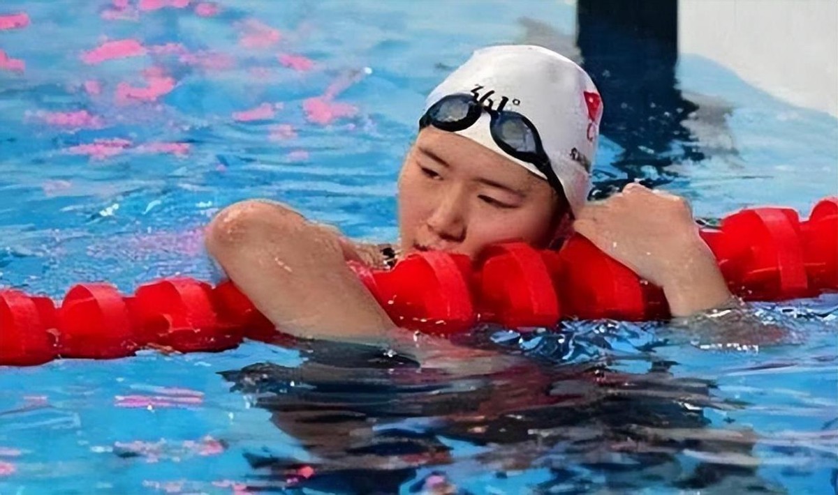 女运动员难以启齿的内幕:赛前“刮毛”、赛后忍痛扯衣放松