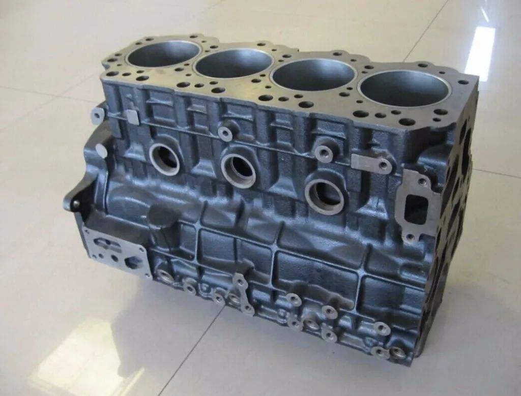 几十万的车子不如几万车子耐用,为什么豪车不如九万块钱的面包车