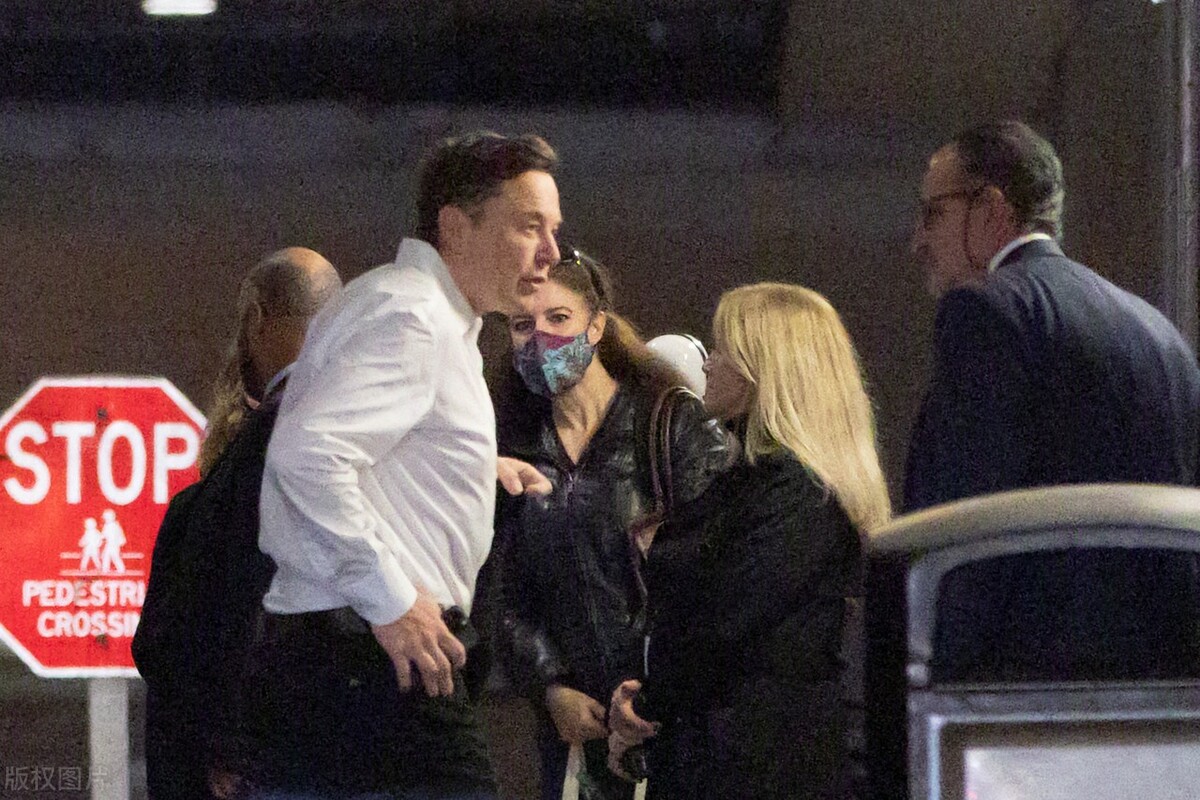 马斯克讲全球经济衰退,马斯克预言全球经济大萧条