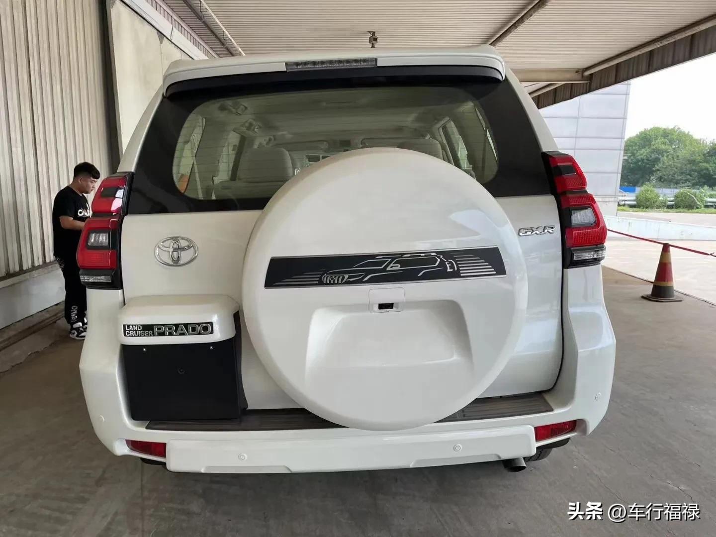 小伙花70万买宝马奔驰,小伙花20000买丰田车