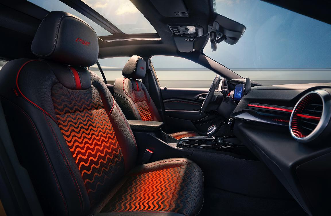 1.5t雪佛兰发动机,雪佛兰小黄蜂星迈罗正式上市