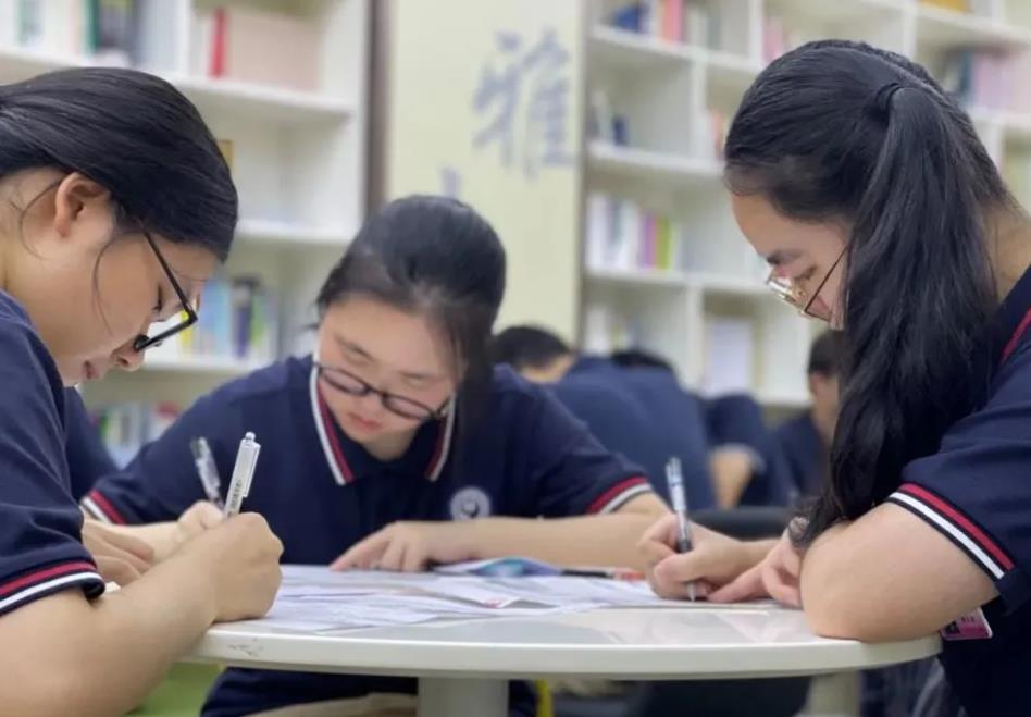 江苏女子救小孩后续,江苏救助女孩