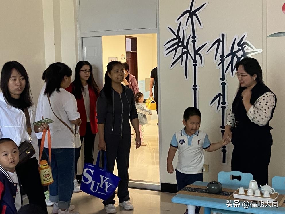 幸福幼儿园新生体验活动,幼儿园新生体验活动圆满结束