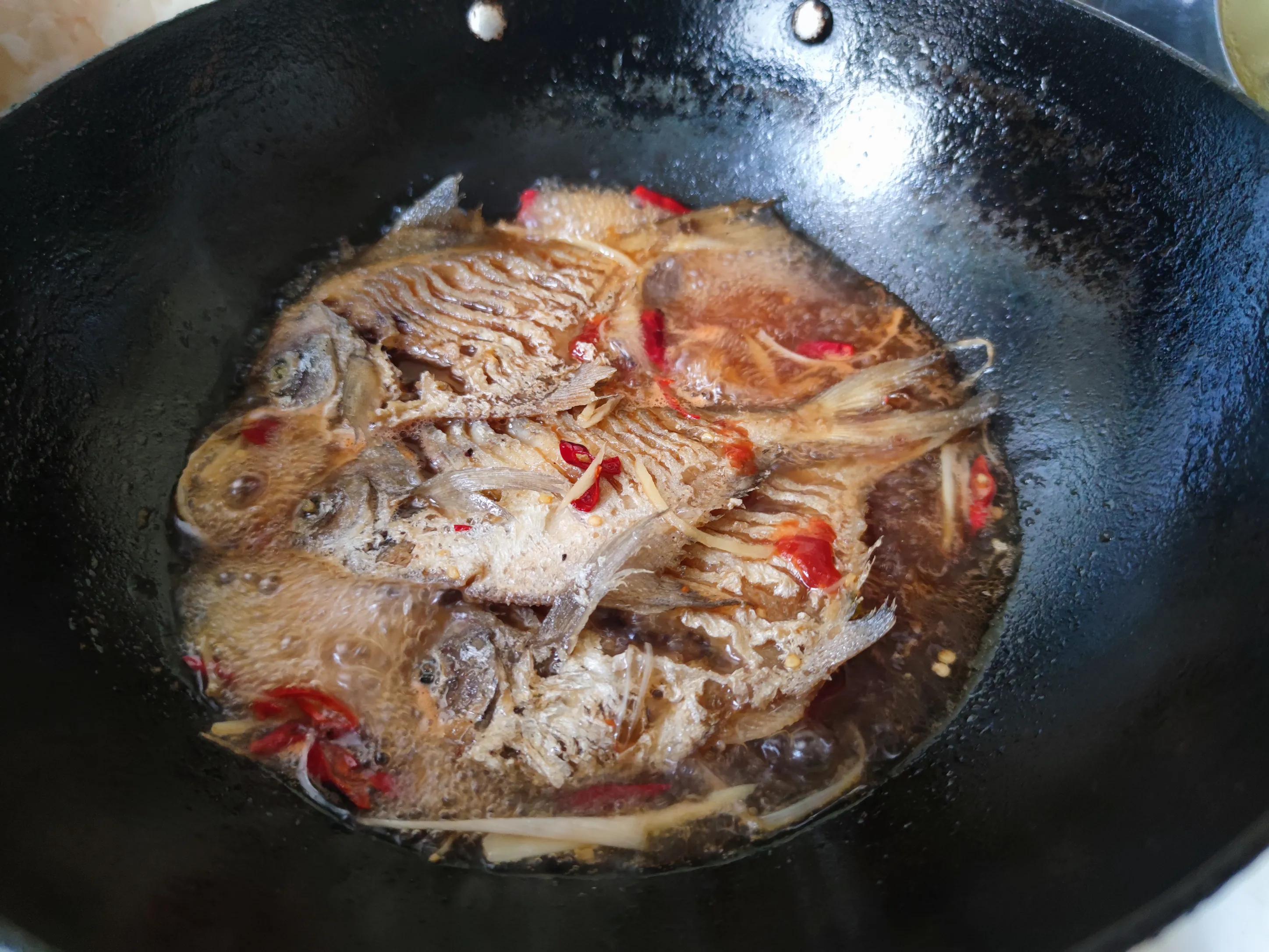 明日清明，建议中老年：别太心疼钱，多吃3海鱼，应季肥美别错过