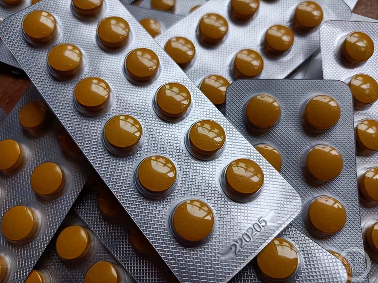 这7种药物不能乱吃，部分国外国内已禁用，转告父母：谨慎购买