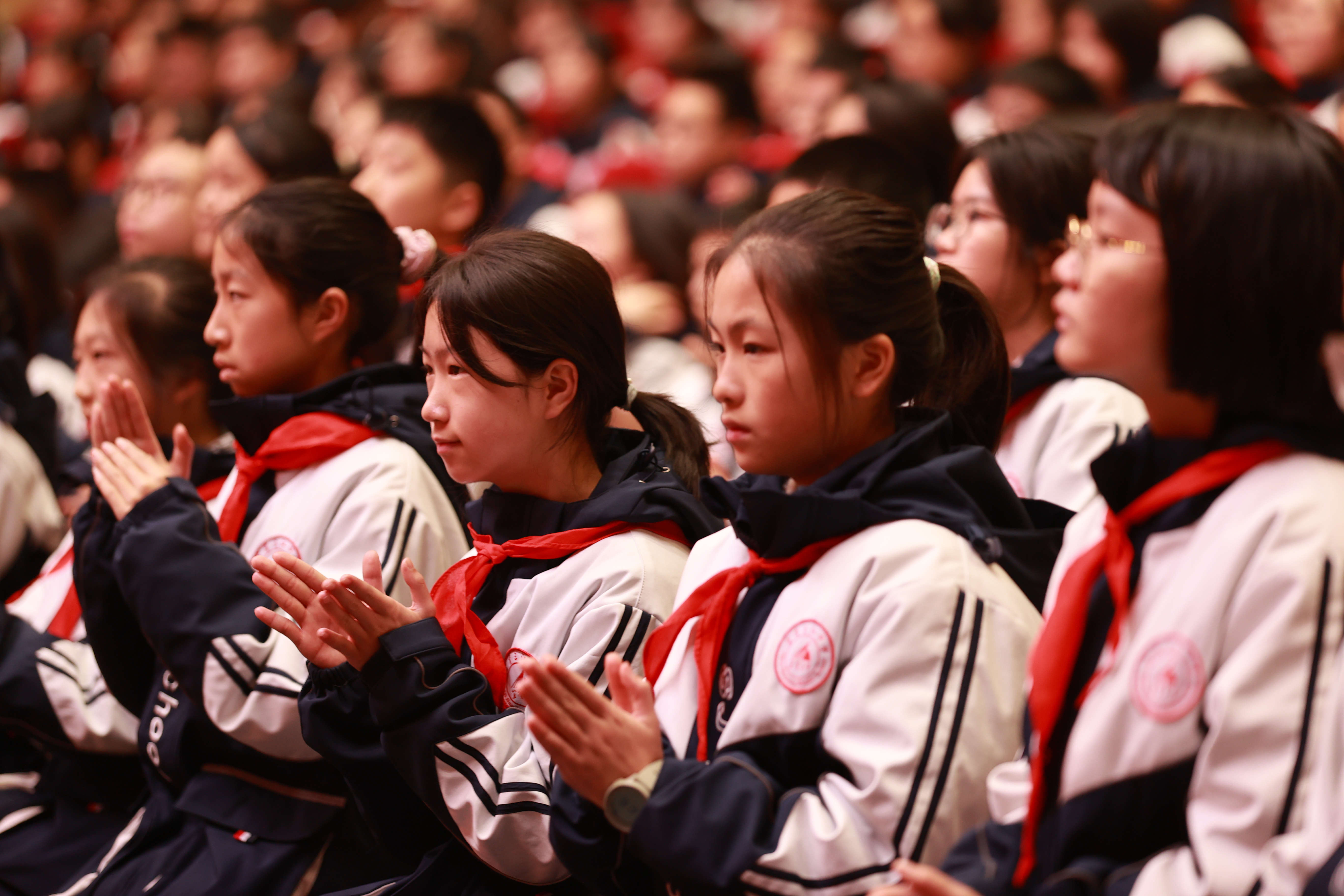 宜宾三江中学开学典礼,宜宾三中三江新区校区校庆活动