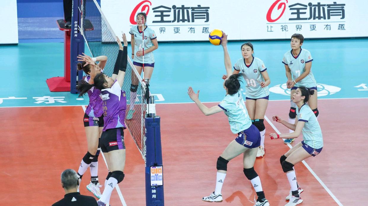 女排3连败还有机会吗,天津女排13连胜第12次登顶