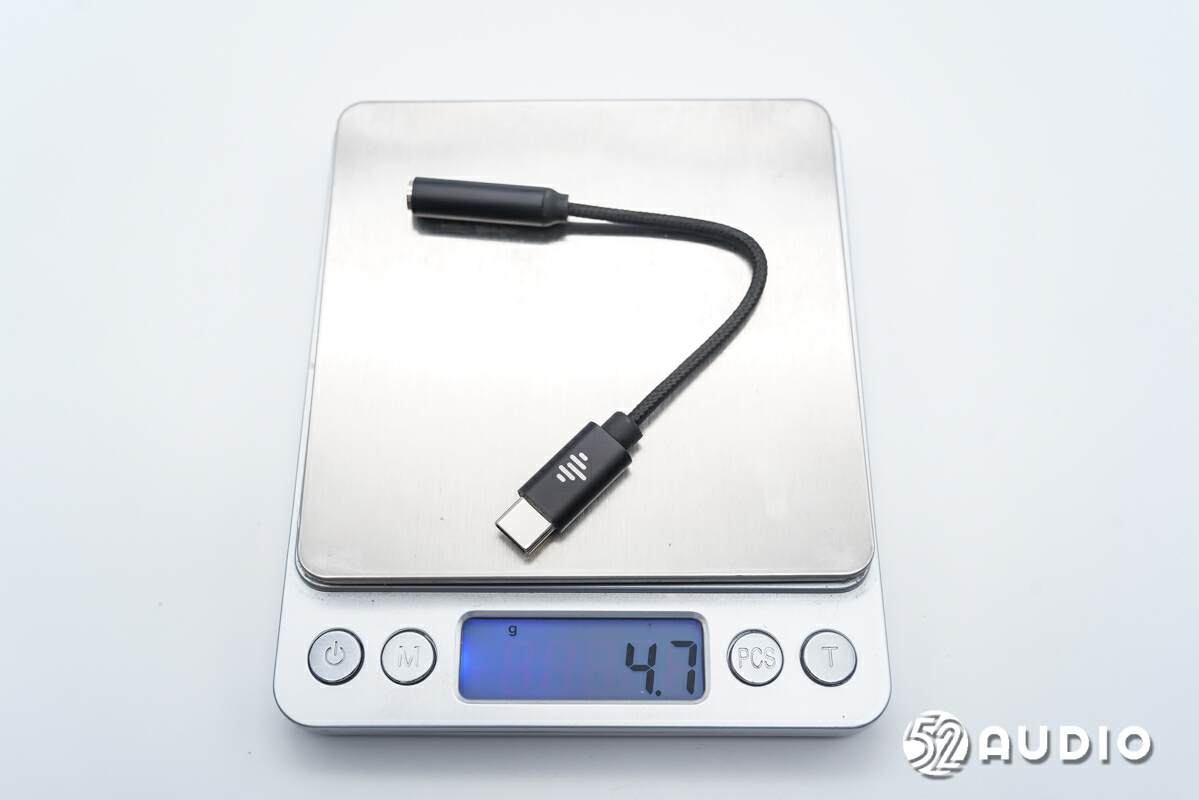 iLuvUSB-Cto3.5mm转换器拆解，高保真音频，24bit/96kHz分辨率