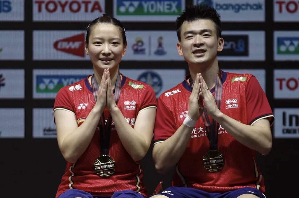 中国队亚洲杯出局现场球迷感受,中国队亚洲杯淘汰海报