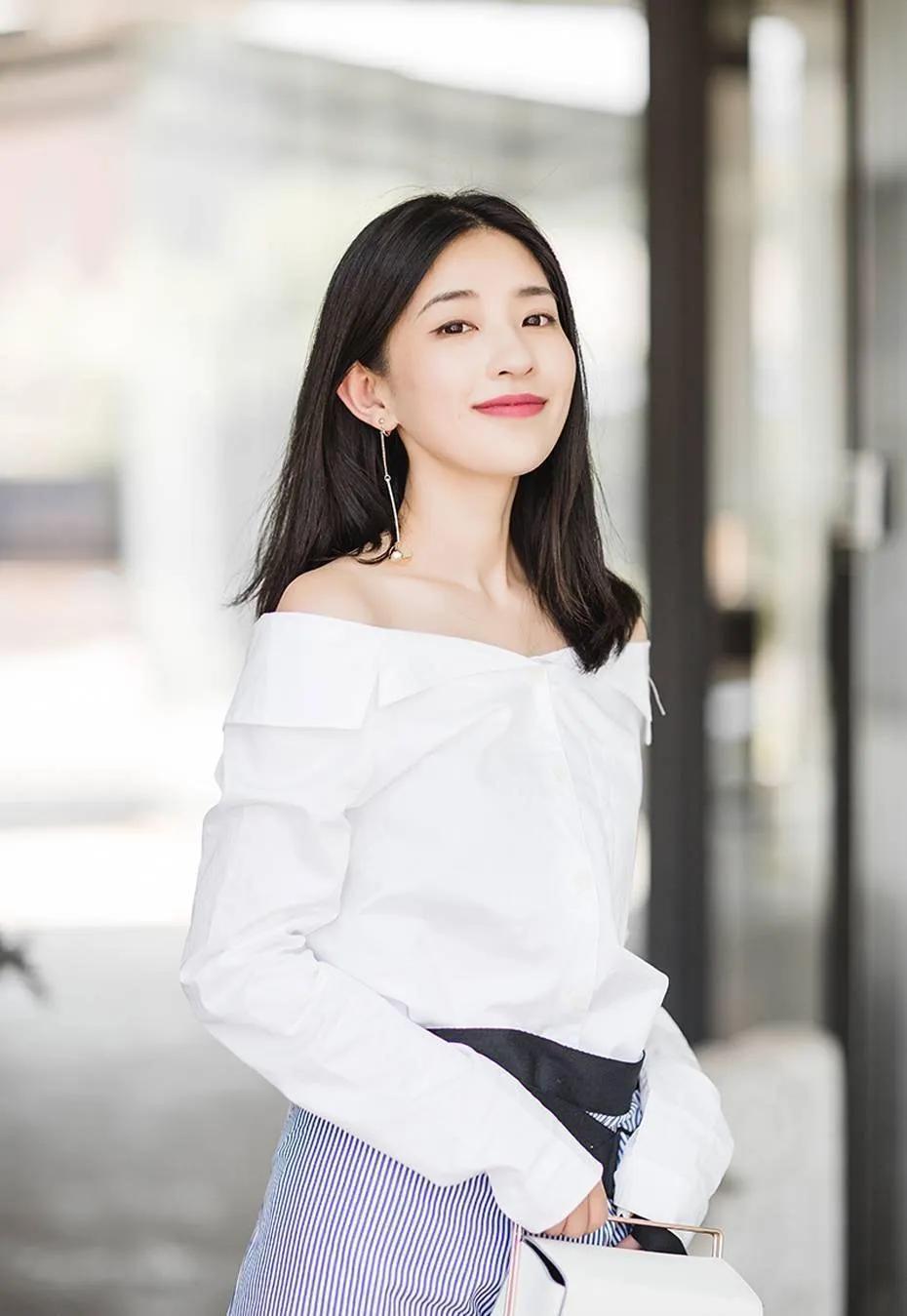 全网超高颜值十大网红美女,14位明星美女