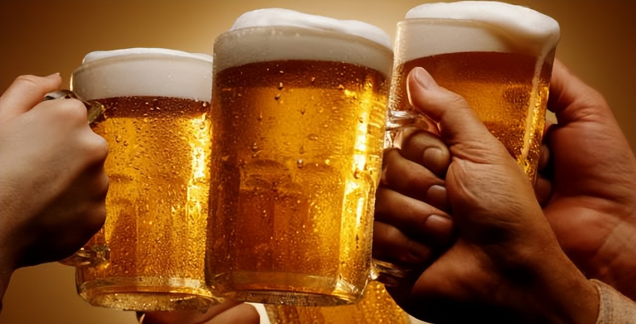 100元人民币在越南可以买到什么,一张50000的越南币值多少钱