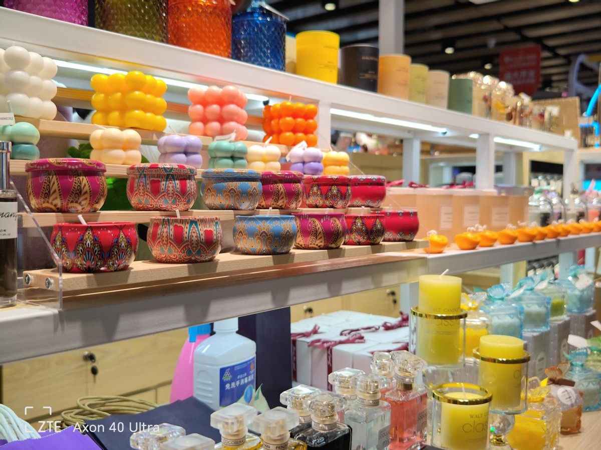 梦寐以求的无缺全面屏影像旗舰，中兴Axon40Ultra评测